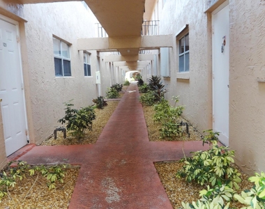 550 Sw 2nd Avenue - Photo Thumbnail 16