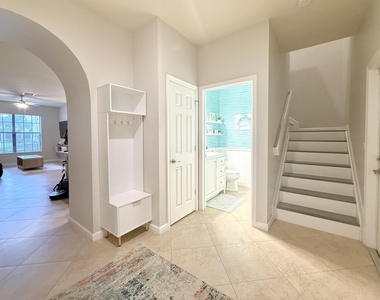 10361 Wellington Parc Drive - Photo Thumbnail 3