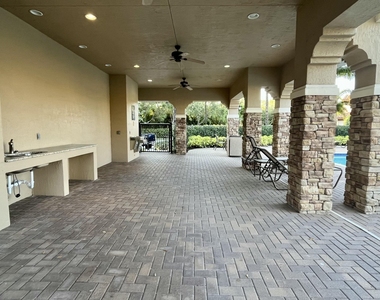 10361 Wellington Parc Drive - Photo Thumbnail 28