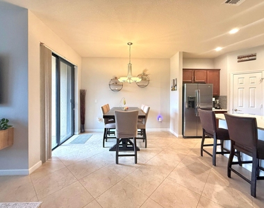 10361 Wellington Parc Drive - Photo Thumbnail 9