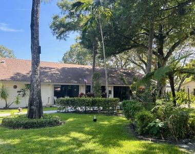 3054 S Oakland Forest Drive - Photo Thumbnail 27