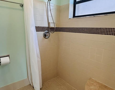 3054 S Oakland Forest Drive - Photo Thumbnail 19