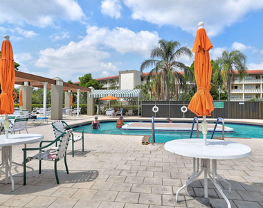 2202 Lucaya Bend - Photo Thumbnail 29