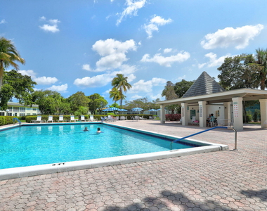 2202 Lucaya Bend - Photo Thumbnail 40