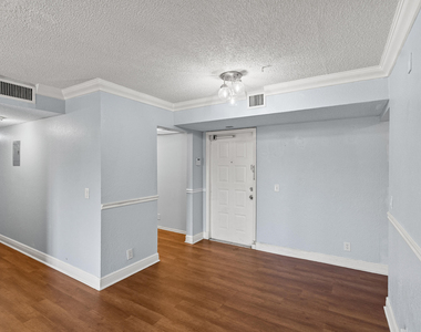 3700 N Pine Island Road - Photo Thumbnail 4