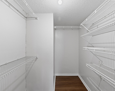3700 N Pine Island Road - Photo Thumbnail 16