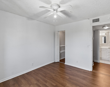 3700 N Pine Island Road - Photo Thumbnail 20