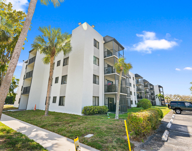 3700 N Pine Island Road - Photo Thumbnail 26