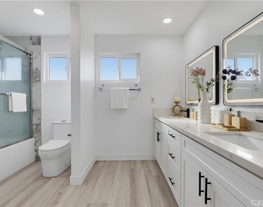 125 Campanita Court - Photo Thumbnail 58