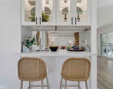 125 Campanita Court - Photo Thumbnail 15