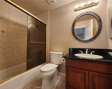 271 S Arroyo Drive - Photo Thumbnail 8