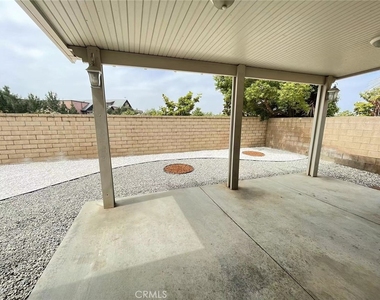 12761 Wild Horse Way - Photo Thumbnail 18