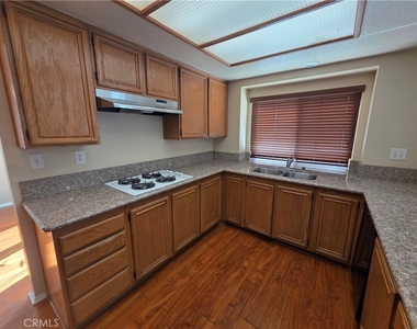11271 Clemson - Photo Thumbnail 2