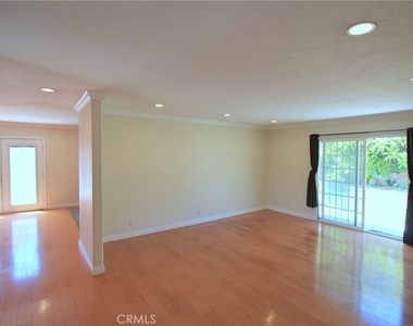 23951 Decorah Road - Photo Thumbnail 13