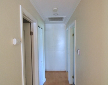 23951 Decorah Road - Photo Thumbnail 14