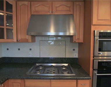 23951 Decorah Road - Photo Thumbnail 9