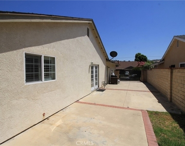 23951 Decorah Road - Photo Thumbnail 22