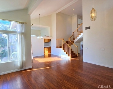 21103 Stockton Pass Road - Photo Thumbnail 2