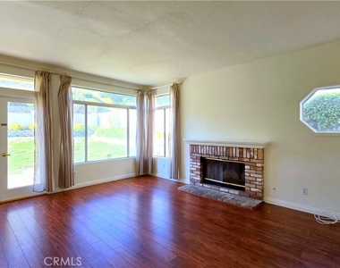 21103 Stockton Pass Road - Photo Thumbnail 7