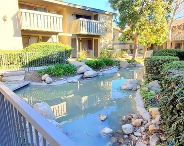 960 E Bonita Avenue - Photo Thumbnail 19