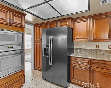 8557 Saddlecreek - Photo Thumbnail 3