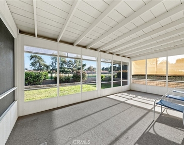 2095 Silver Oak Way - Photo Thumbnail 23