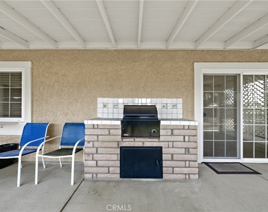 2095 Silver Oak Way - Photo Thumbnail 26