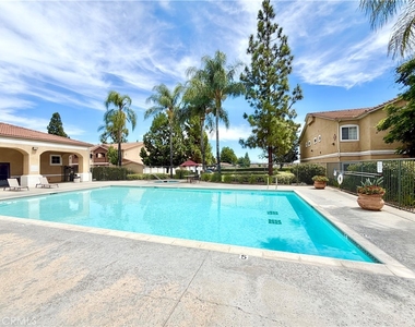 41410 Juniper Street - Photo Thumbnail 29