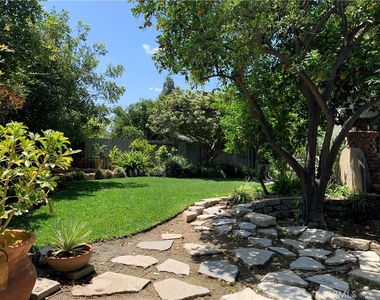 6500 Glade Avenue - Photo Thumbnail 16