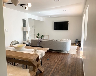 6500 Glade Avenue - Photo Thumbnail 2