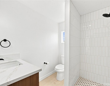 577 West Ave 28 - Photo Thumbnail 10