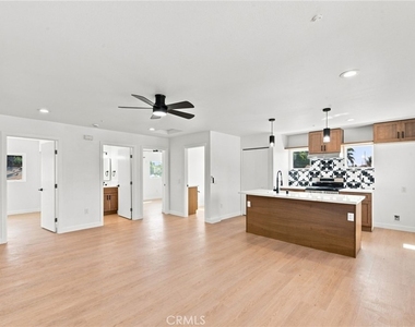 577 West Ave 28 - Photo Thumbnail 3