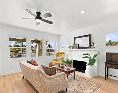 2801 Jeffries - Photo Thumbnail 1