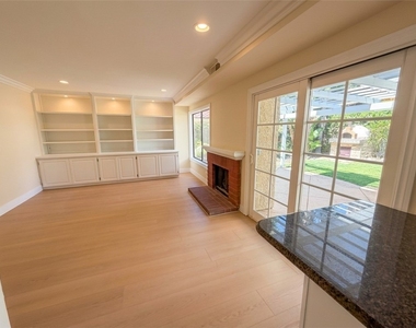 6691 Summerhill Court - Photo Thumbnail 3