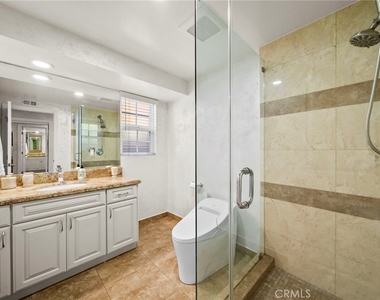10544 Camarillo Street - Photo Thumbnail 23