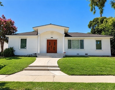 17404 Martha Street - Photo Thumbnail 19