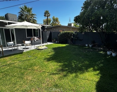 7833 Bothwell - Photo Thumbnail 18