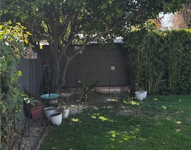 7833 Bothwell - Photo Thumbnail 22