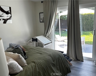 7833 Bothwell - Photo Thumbnail 12