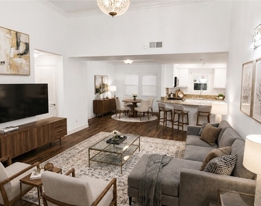 14343 Burbank Blvd. - Photo Thumbnail 7