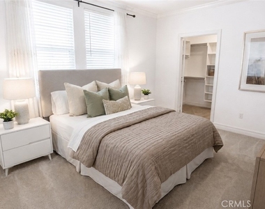 14343 Burbank Blvd. - Photo Thumbnail 9