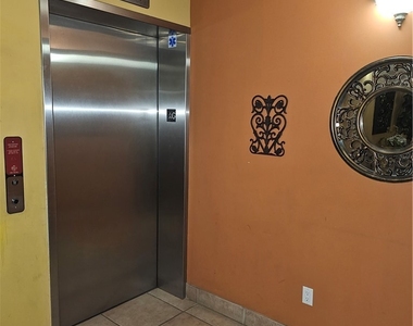 14343 Burbank Blvd. - Photo Thumbnail 3