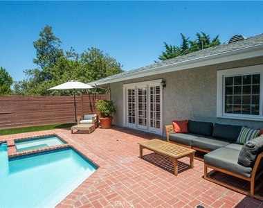 18056 Lake Encino - Photo Thumbnail 29