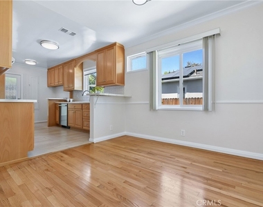 15480 Friar Street - Photo Thumbnail 15