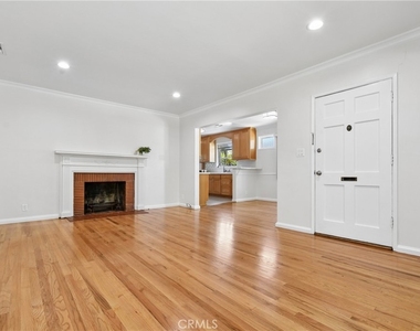 15480 Friar Street - Photo Thumbnail 8