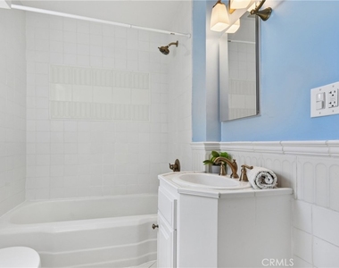 15480 Friar Street - Photo Thumbnail 43