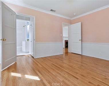 15480 Friar Street - Photo Thumbnail 41