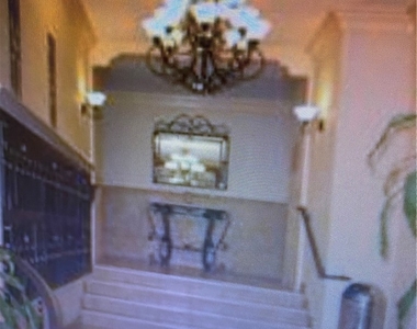 5257 Radford Avenue - Photo Thumbnail 15