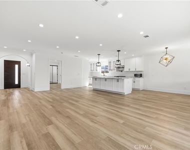 14862 Envoy Street - Photo Thumbnail 20