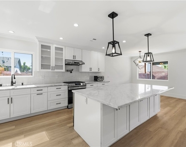 14862 Envoy Street - Photo Thumbnail 7
